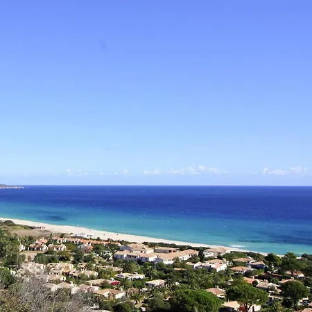 דירה In Near White Beaches