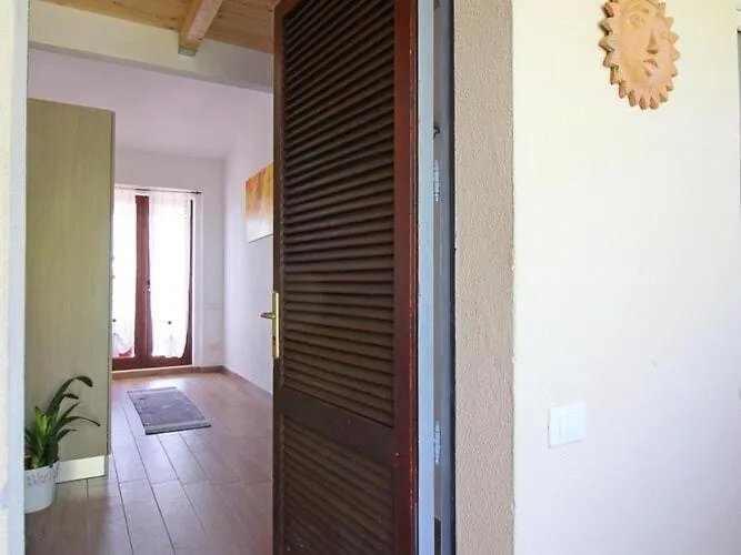 In Near White Beaches Daire Costa Rei